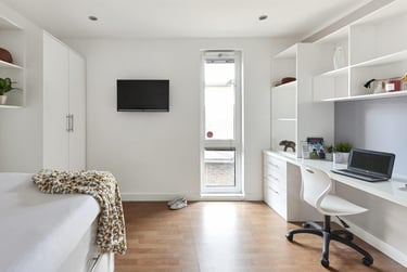 1 bed flat, Hope Street, Georgian Quarter, Liverpool, L19BR - Image 1